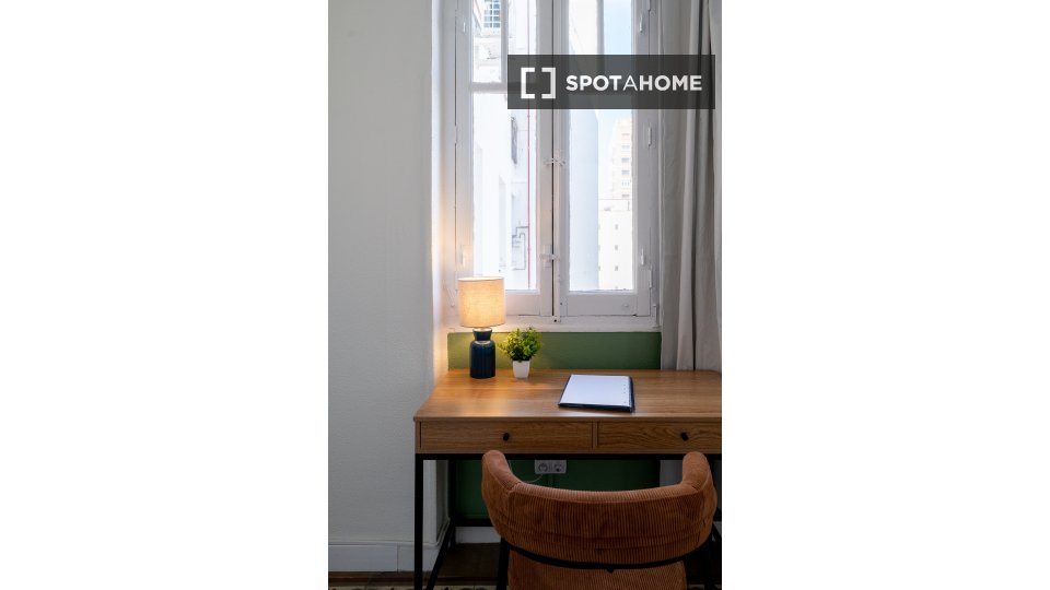 Double room Madrid, 7 beds — photo 2