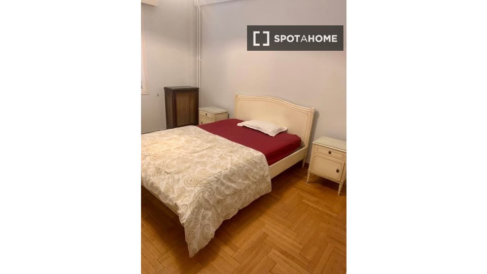 Double room Athens, 4 beds — photo 2