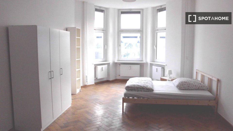 Double room Berlin, 5 beds, 142m² — photo 19