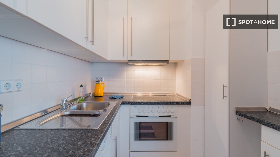 Apartment mono Berlin — photo 9