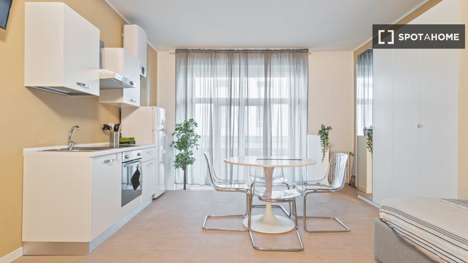 Apartment mono Milan, 36m² — photo 3