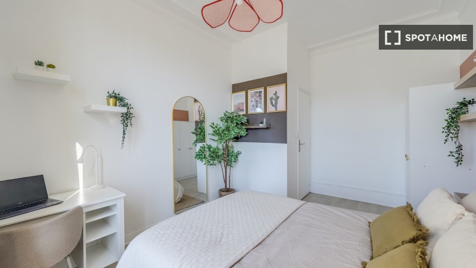 Double room Paris, 5 beds — photo 25