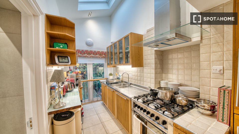 Apartment London, 3 beds, 96m² — photo 10