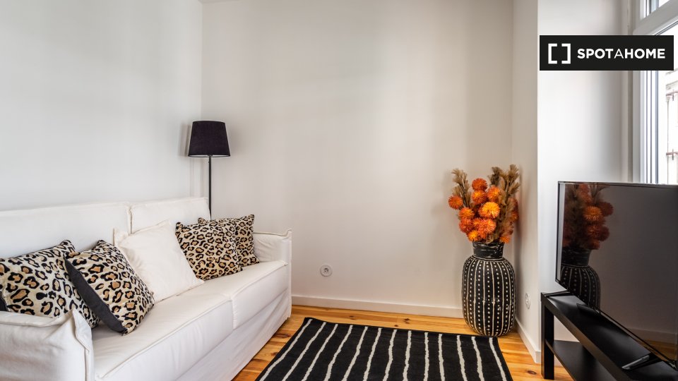 Apartment Lisbon, 2 beds — photo 3