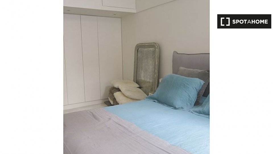 Apartment Paris, 4 beds, 128m² — photo 7