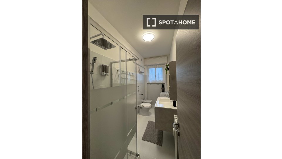 Apartment Milan, 2 beds, 75m² — photo 9