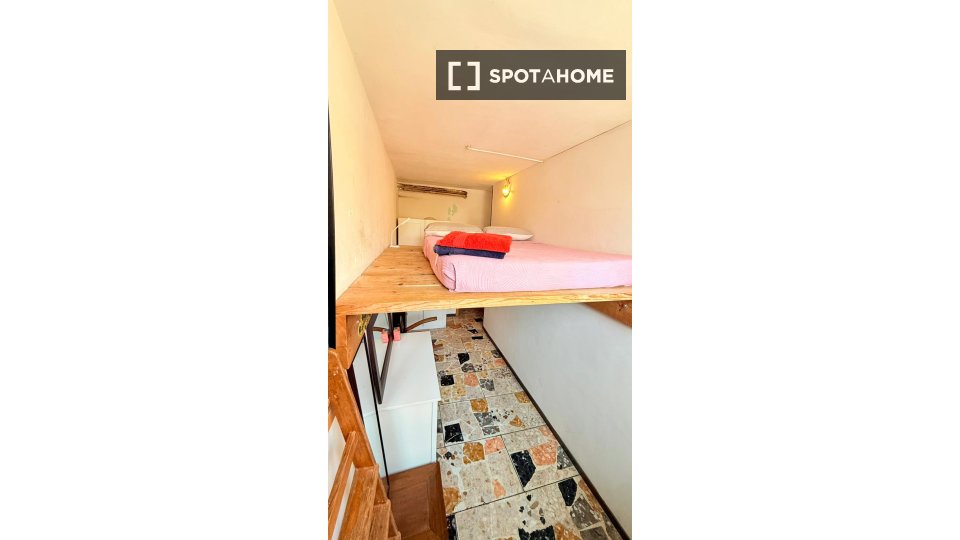 Double room Rome, 4 beds, 120m² — photo 46