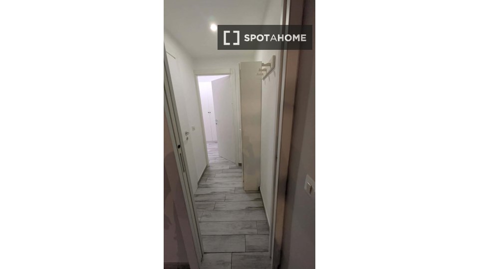 Apartment Milan, 1 bed, 55m² — photo 19