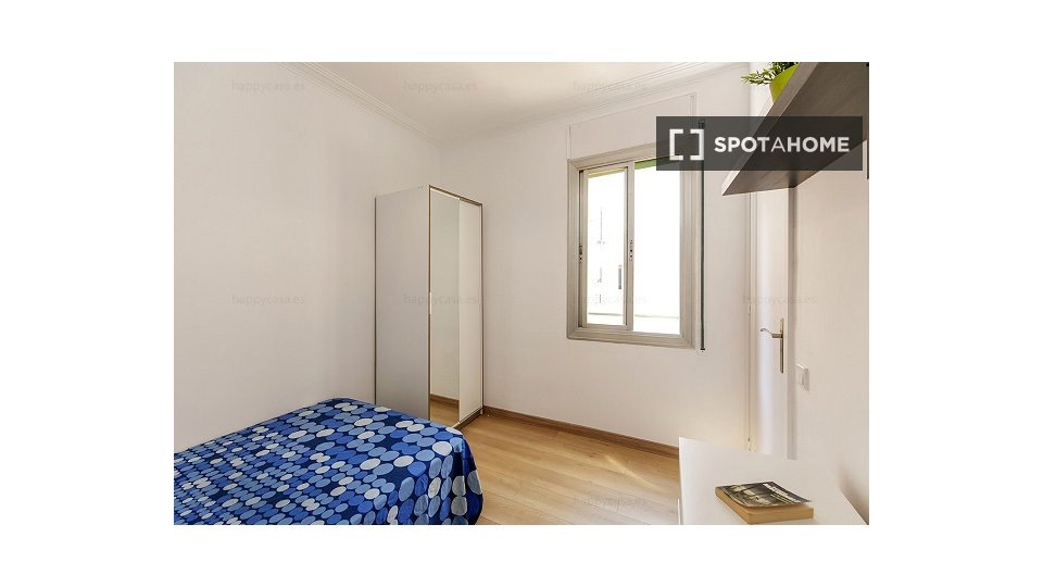 Double room Barcelona, 10 beds — photo 21