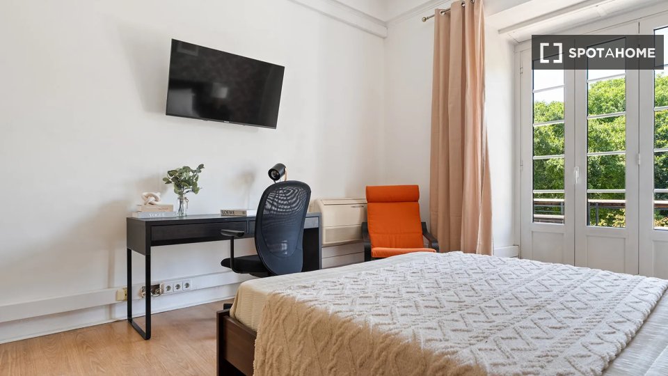 Double room Lisbon, 11 beds — photo 11