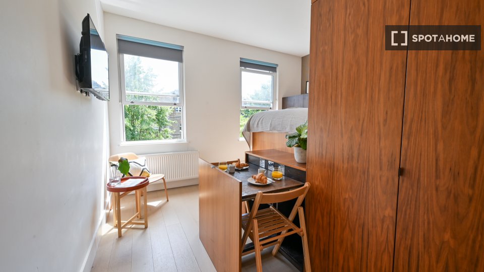 Apartment mono London — photo 11