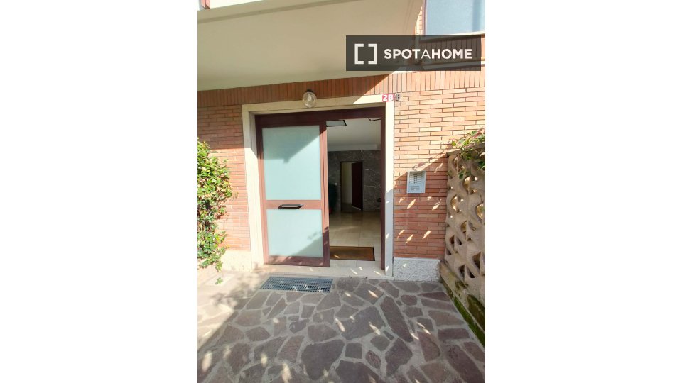 Double room Rome, 1 bed — photo 12