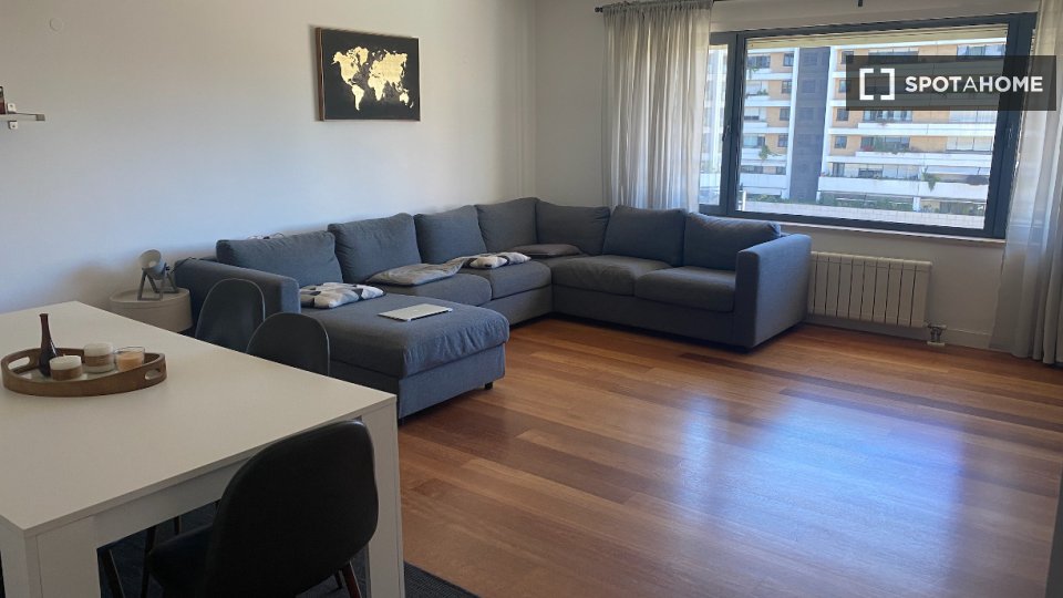 Apartment Lisbon, 2 beds — photo 11