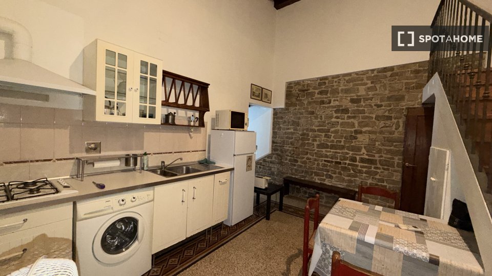 Apartment Florence, 1 bed, 70m² — photo 1