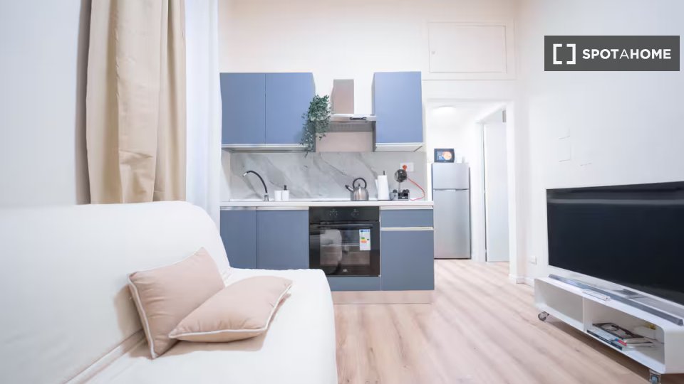 Apartment Milan, 1 bed — photo 12
