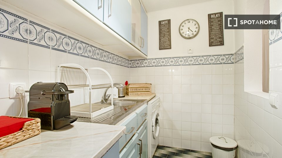 Apartment mono Lisbon, 50m² — photo 10
