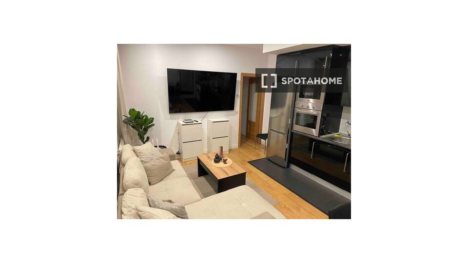 Apartment Madrid, 2 beds, 50m² — photo 5