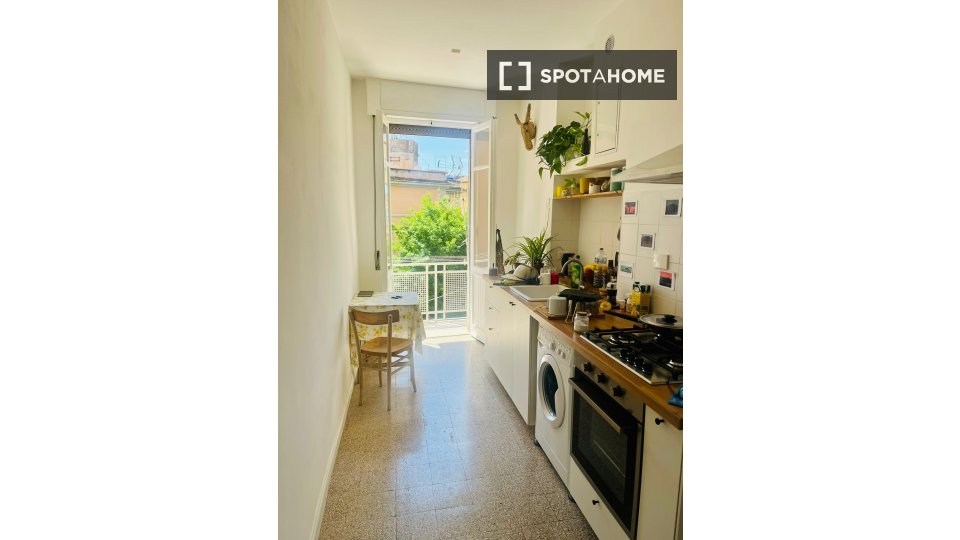 Double room Rome, 2 beds, 70m² — photo 1