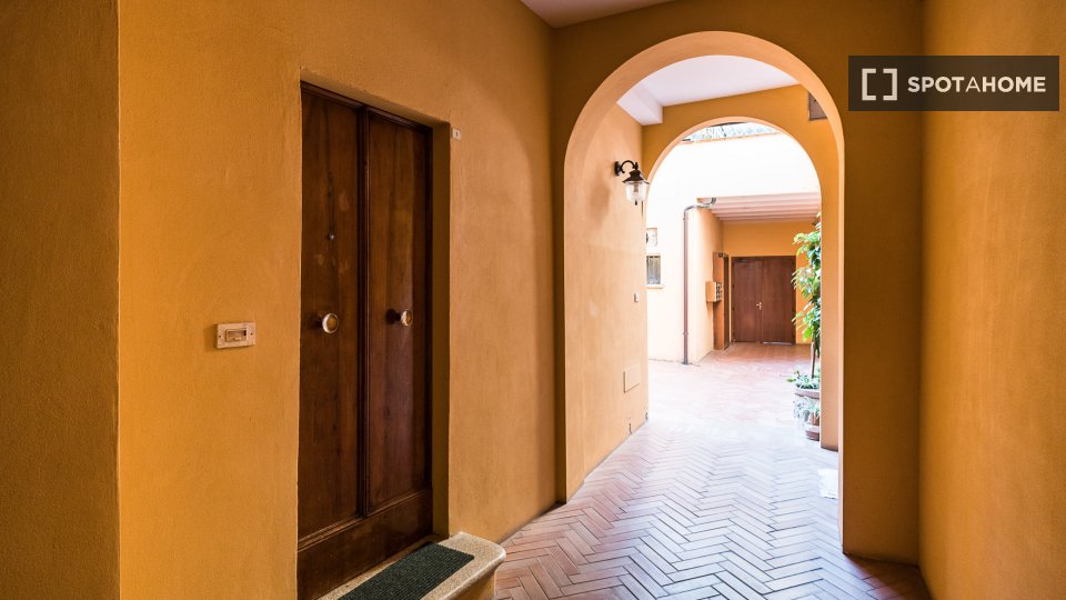 Apartment Bologna, 1 bed — photo 10