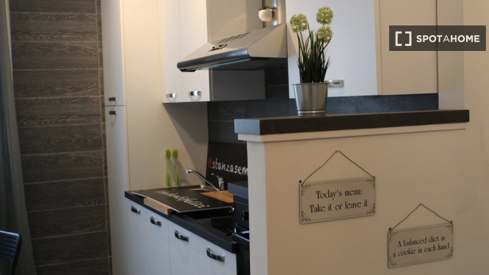 Double room Brescia, 5 beds — photo 6