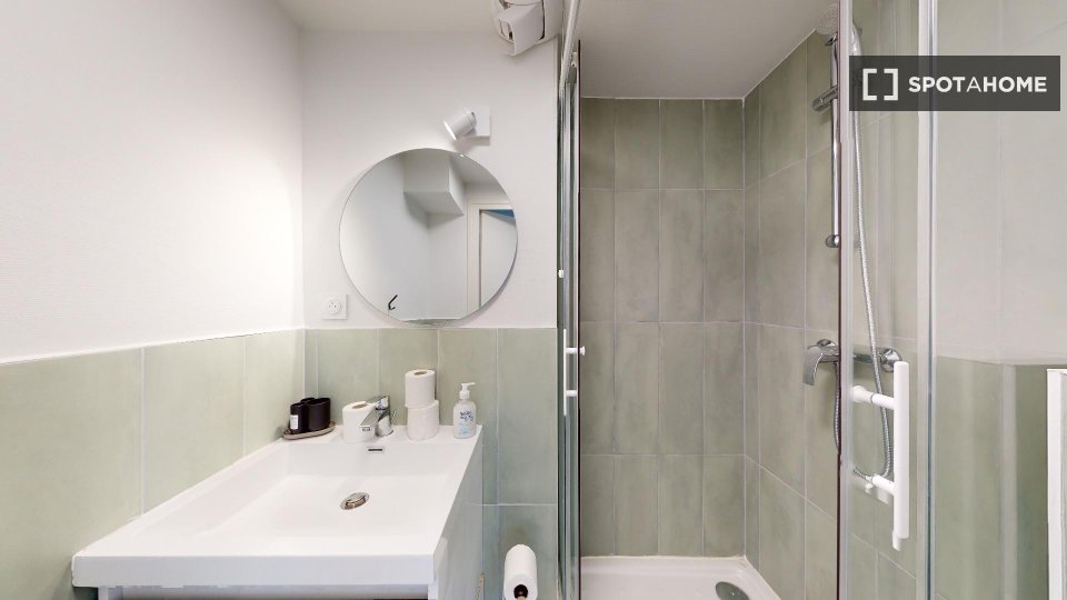 Double room Paris, 11 beds — photo 10