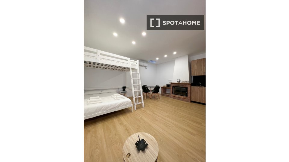 Apartment mono Barcelona, 35m² — photo 19