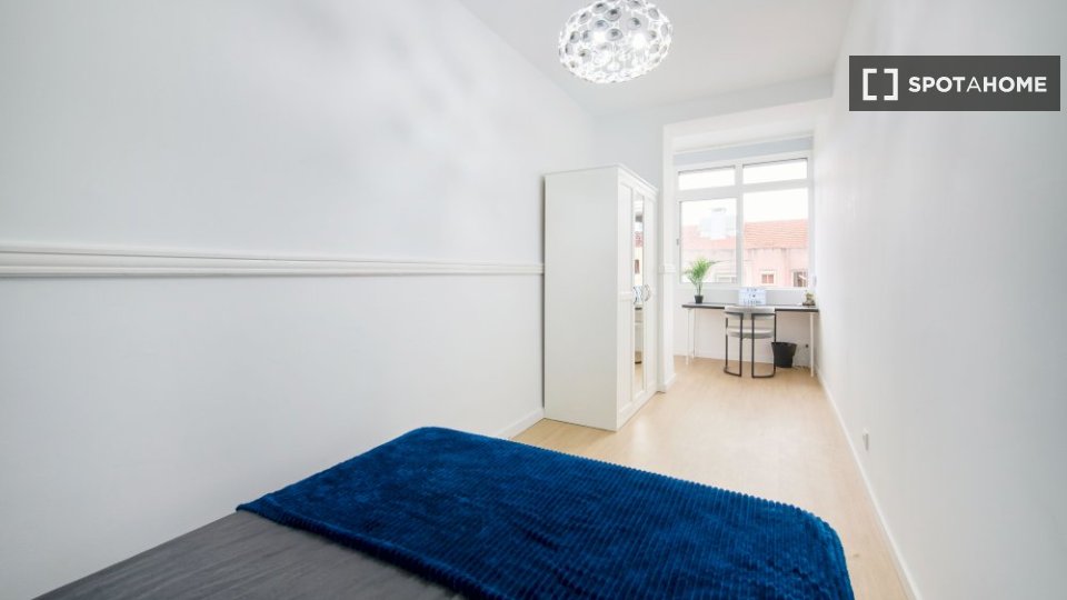 Double room Lisbon, 7 beds — photo 12
