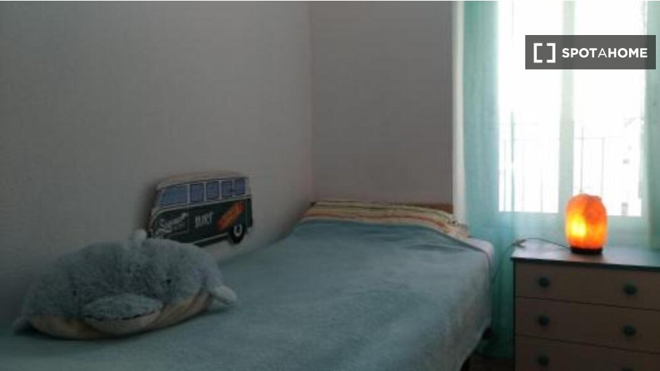 Apartment Valencia, 3 beds, 88m² — photo 1