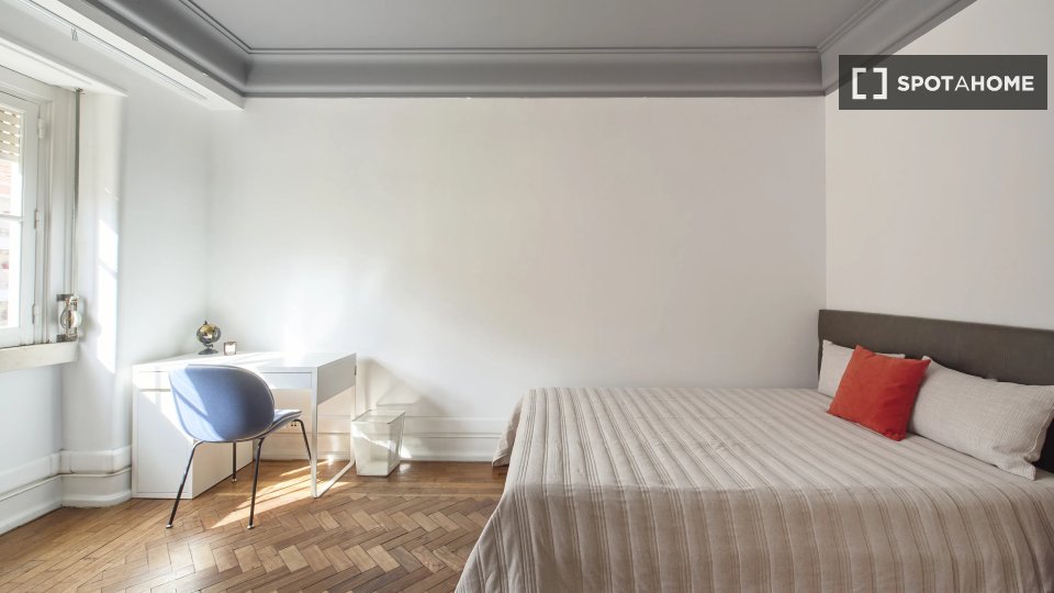 Double room Lisbon, 7 beds — photo 11