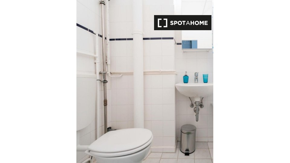 Apartment Berlin, 1 bed, 57m² — photo 1