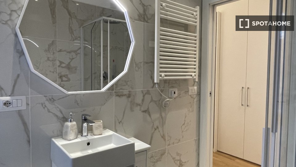 Apartment Milan, 1 bed — photo 21