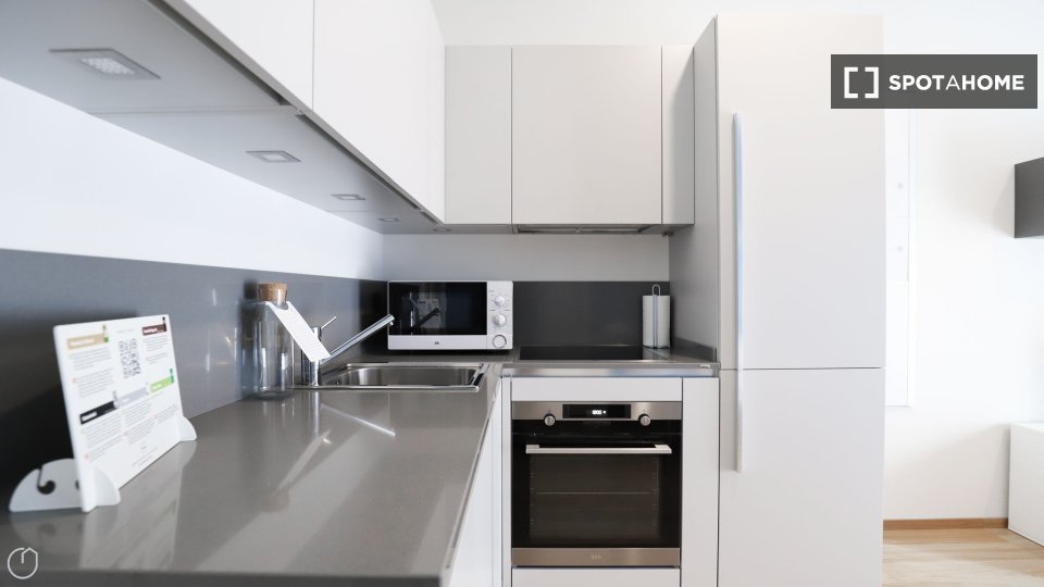 Apartment Milan, 1 bed — photo 7