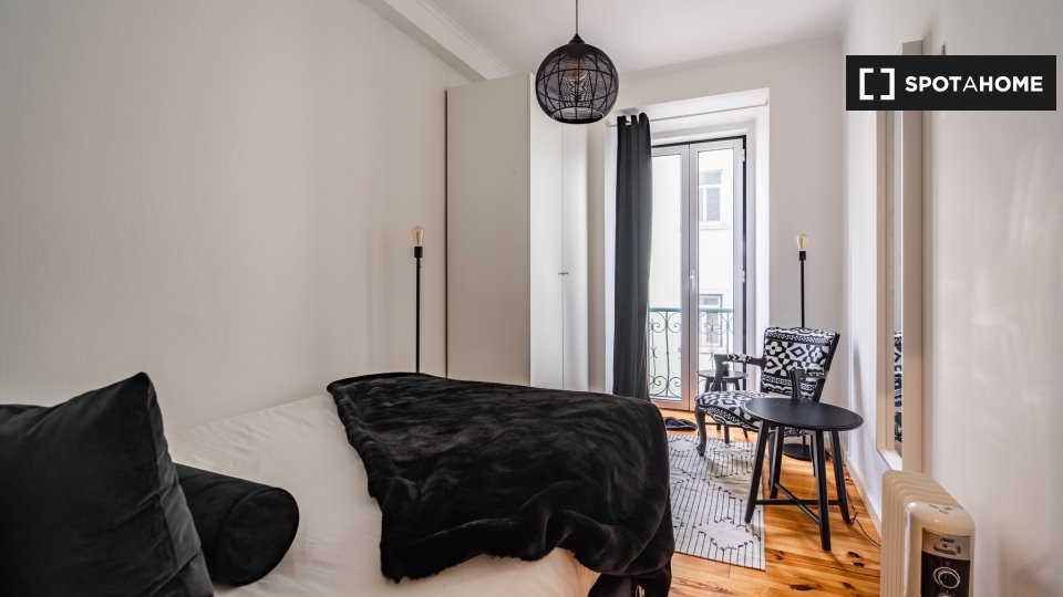 Apartment Lisbon, 2 beds — photo 4