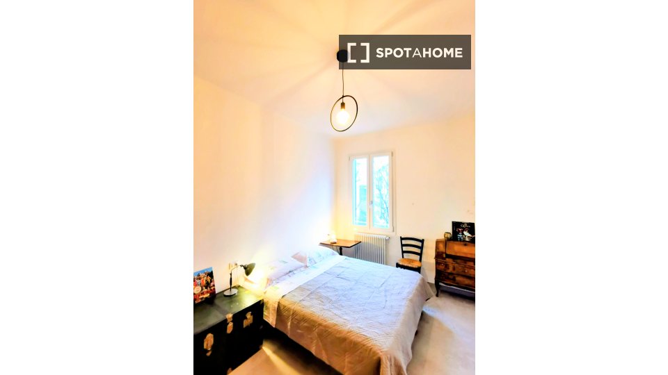 Double room Bologna, 3 beds, 94m² — photo 26