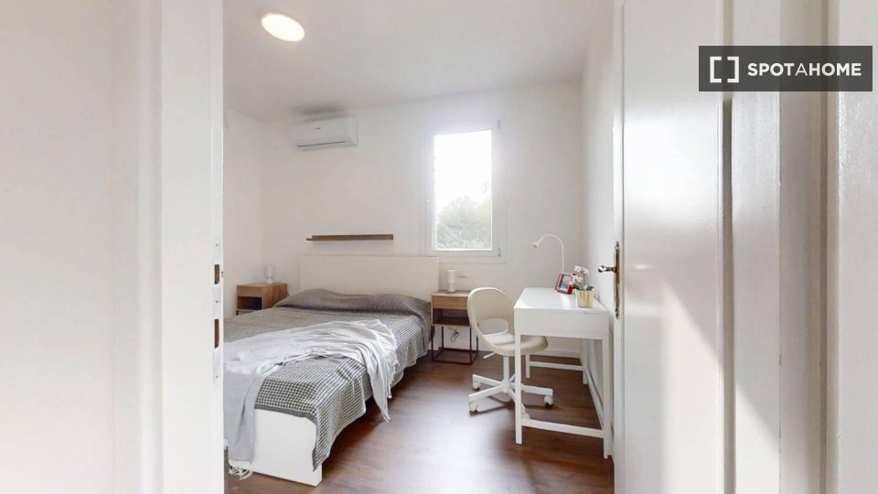 Double room Padua, 2 beds — photo 33
