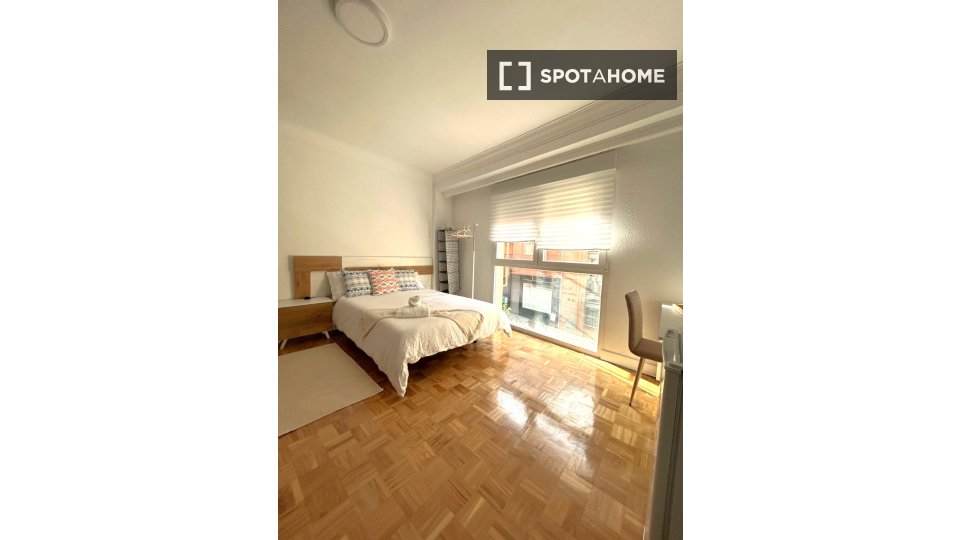 Chambre double Madrid, 8 chambres, 170m² — photo 9