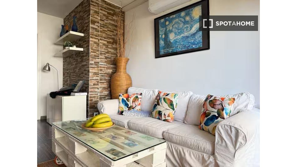 Apartment Barcelona, 3 beds, 75m² — photo 11