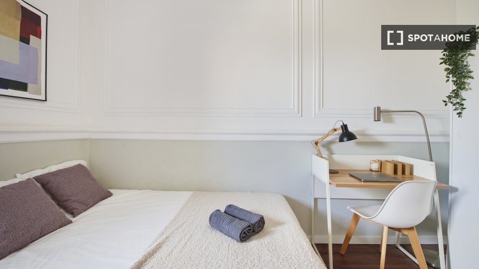 Double room Lisbon, 11 beds — photo 53