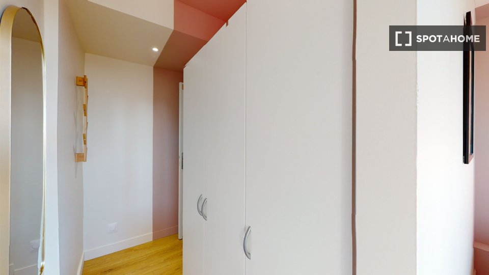 Double room Lille, 12 beds — photo 11