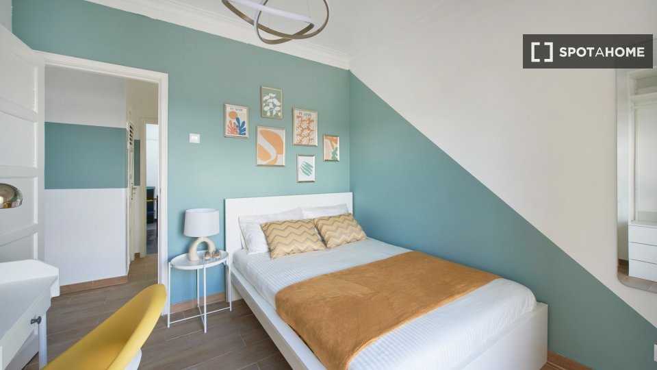 Double room Lisbon, 4 beds — photo 50