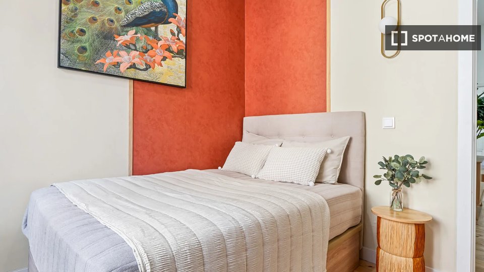 Double room Lisbon, 6 beds — photo 11