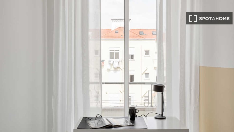Double room Lisbon, 7 beds — photo 46