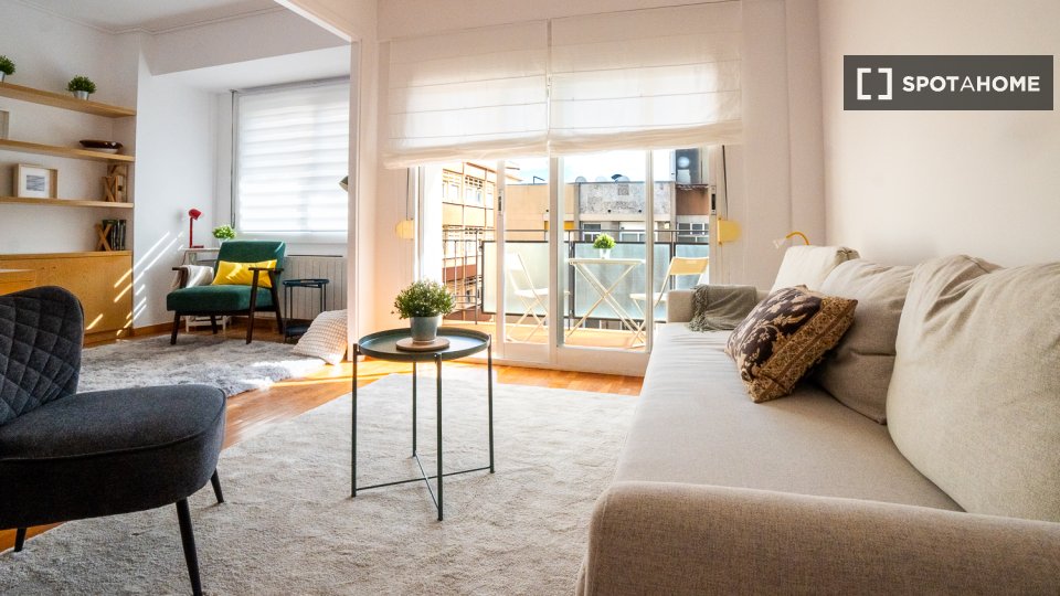 Apartment Barcelona, 2 beds, 90m² — photo 4