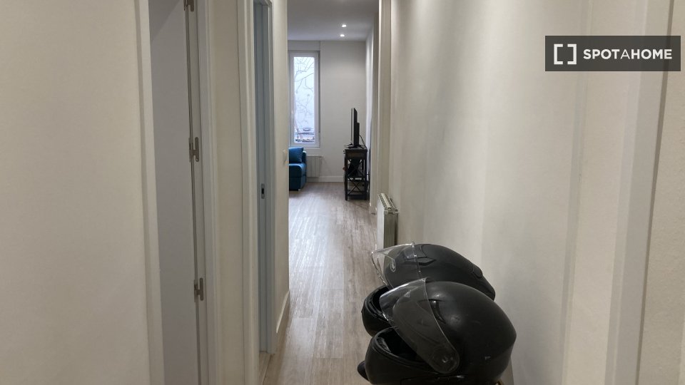 Apartment Madrid, 2 beds, 67m² — photo 4