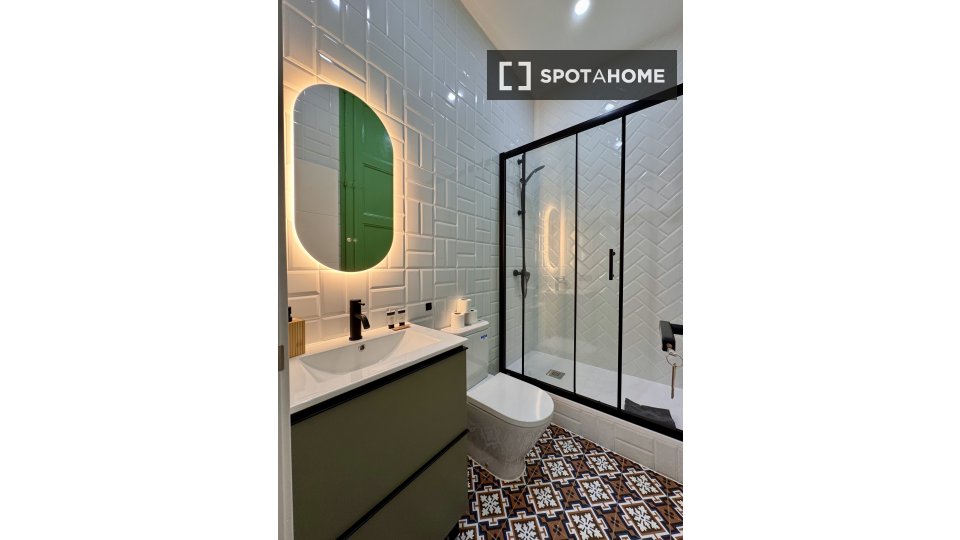 Double room Barcelona, 5 beds — photo 3