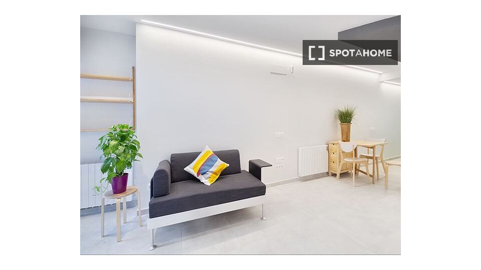 Apartment mono Barcelona, 40m² — photo 1