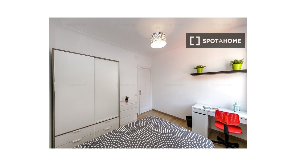 Double room Barcelona, 10 beds — photo 22
