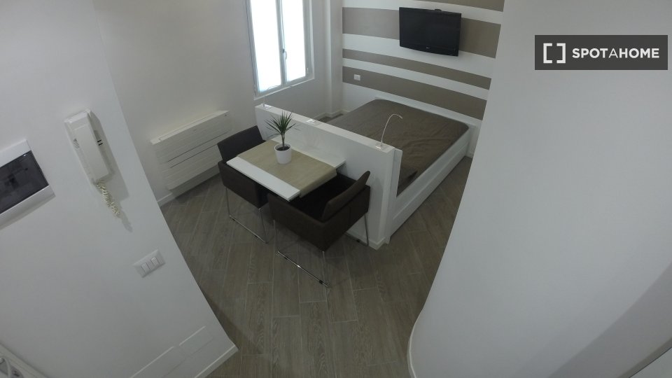 Apartment mono Milan, 25m² — photo 1