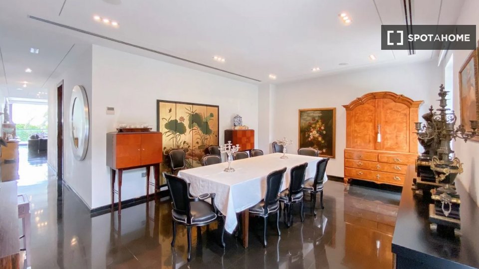 Apartment Valencia, 4 beds, 350m² — photo 8