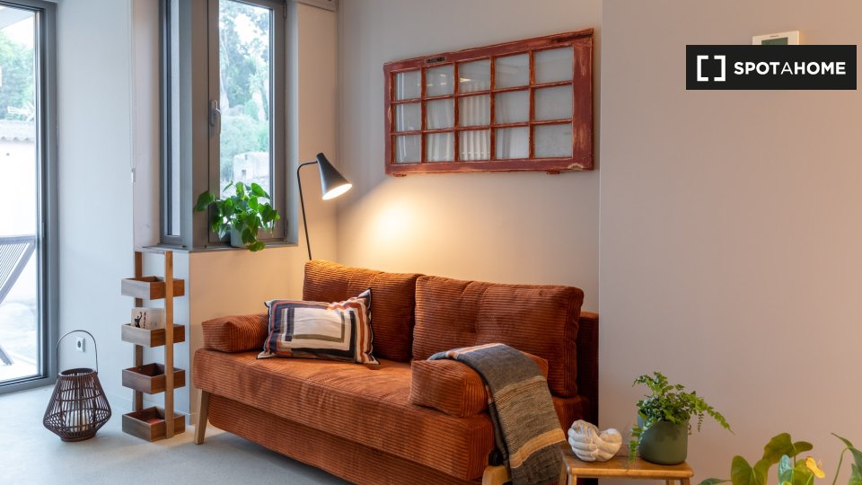 Apartment mono Lisbon, 34m² — photo 1